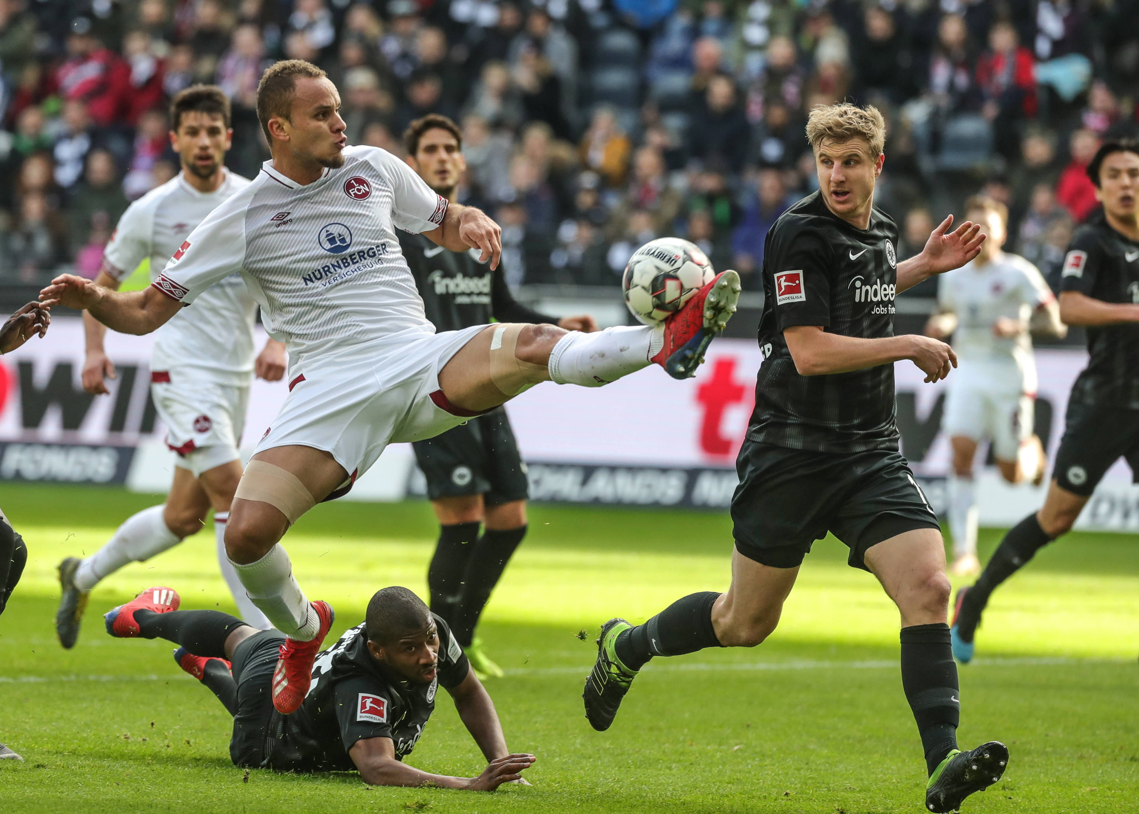 疑给荷兰队 疑给荷兰队