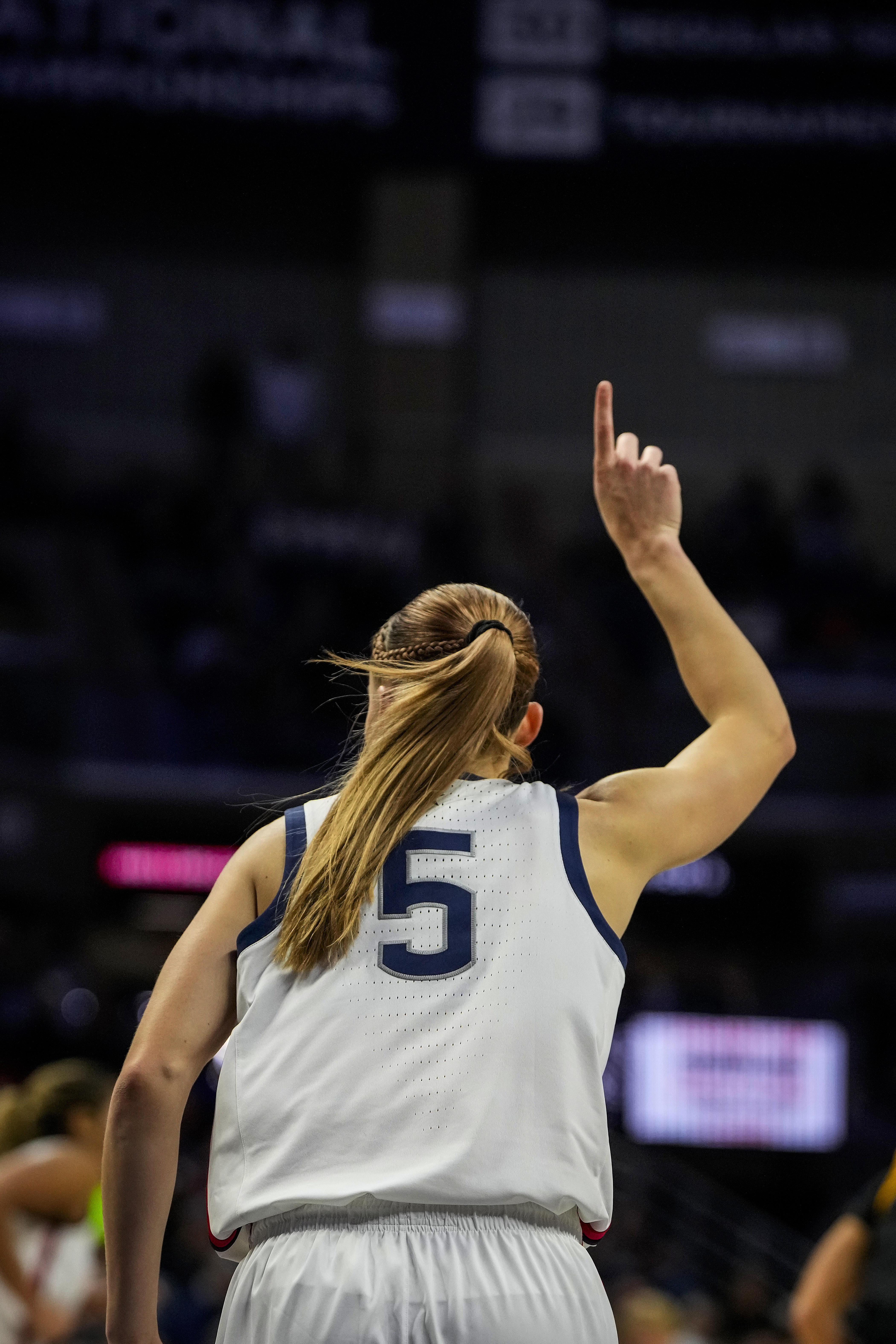 主裁判的重 主裁判的重